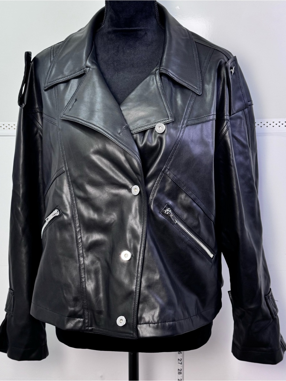 Miss Love Black Vegan Leather Moto Jacket Size S Oversize Relaxed Fit Zip Pocket
